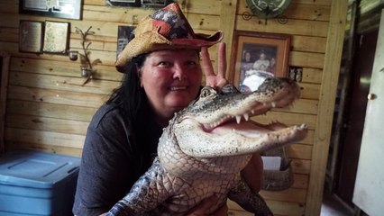 I Live With A 6’6" Alligator | BEAST BUDDIES