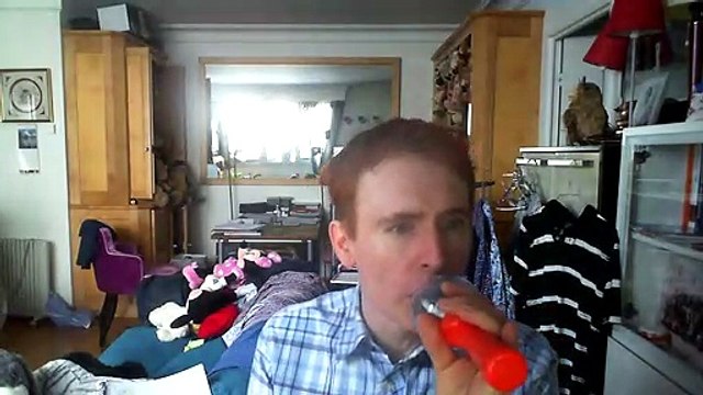 Wiwi égratigne i come from the water des Toadies