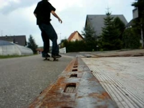 50-50 fs nollie pop shove-it out