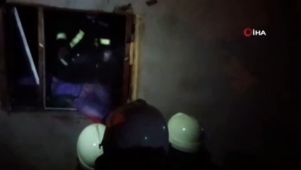 Simav’da ev yangını: 2 ölü