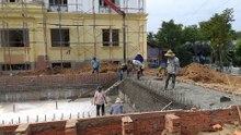 seapoolvn va ceo Nguyen Dung thi cong ho boi