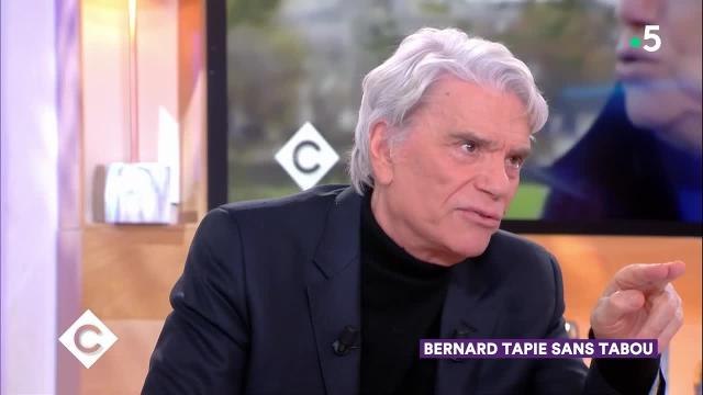 Bernard Tapie évoque Johnny Hallyday dans son combat contre le cancer