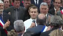 Los debates de Macron no frenan a los 