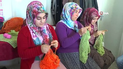 Nevşehirli Kadınlar Poşet Yasağına Destek İçin File Çanta Örüyor