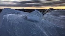 Un bâtiment complètement pris par la glace en Autriche