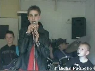 Tokio Hotel - Parodie de Durch Den Morsun par Bidon Poubelle