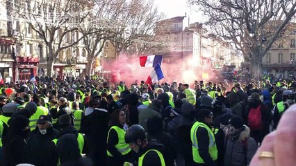 Avignon : les gilets jaunes au sein des remparts pour l'acte X