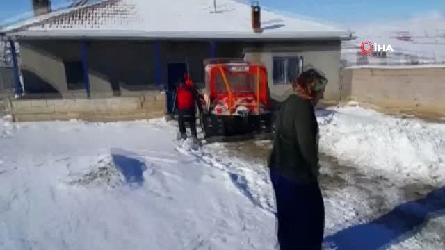 Köyde Mahsur Kalan Hastayı Afad Ekibi Hastaneye Ulaştırdı