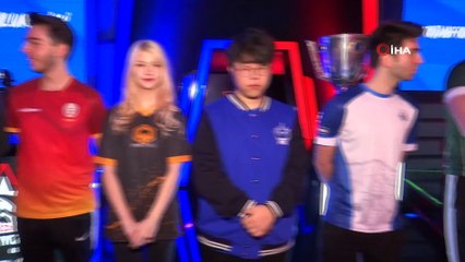 - Binali Yıldırım'dan e-spora büyük destek