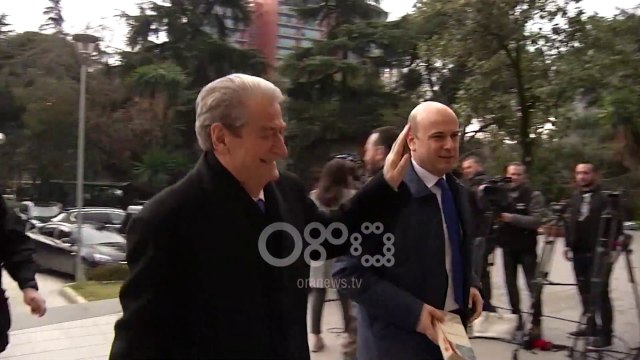 Ora News – PD vendos: Protesta në mbarë vendin për rrëzimin e Ramës