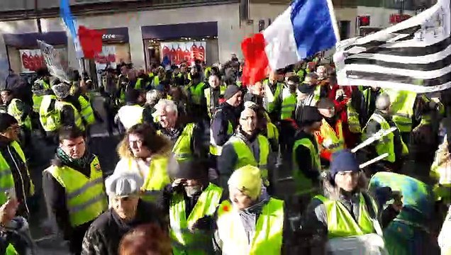Gilets Jaunes : acte X dans les rues de Roanne