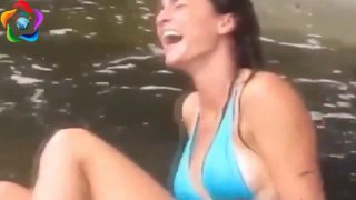 Funny Girls fails video - Funny Girls Fails compilation 2019