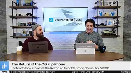 Old School Flip Phones are Making a Comeback