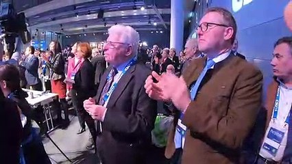 Söders Amtszeit als CSU-Chef beginnt mit einem Dämpfer