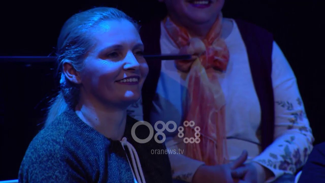 Mos i fol shoferit - Rregullat për takimin e parë me meshkujt "peshq"