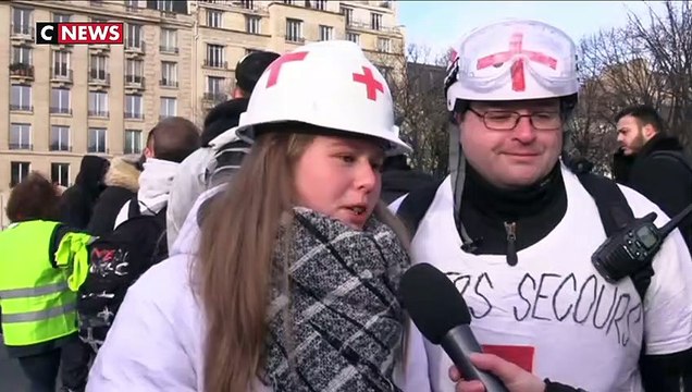 Gilets jaunes : des médecins parmi les cortèges