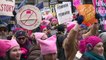EUA tem atos em defesa dos direitos das mulheres e contra Trump