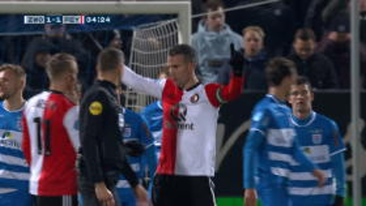 Van Persie turns back the years with stunning free-kick