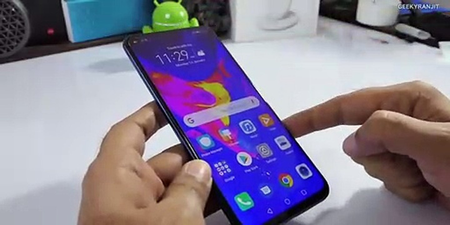 Honor View 20 Unboxing & Overview with Punch Hole Camera