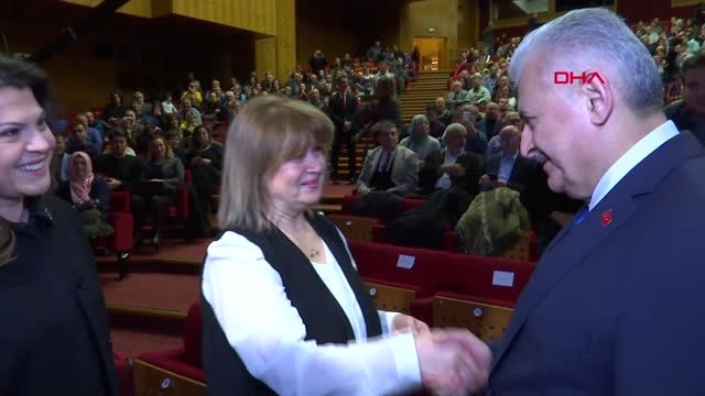 İstanbul- Esat Kabaklı 50. Sanat Yılını Kutladı