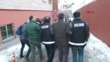 Kayseri 3.5 Kilo Altınla Umre'ye Gitmek İsterken Yakalanan Sami Boydak, Adliyeye Sevk Edildi