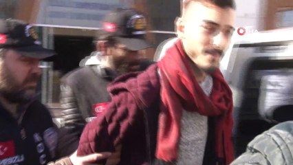 Kargocunun dikkati, dolandırıcıları ele verdi