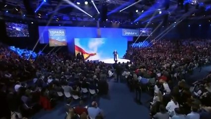 Casado: "Pondremos orden en Cataluña y liberaremos a la sociedad secuestrada por fanáticos racistas"