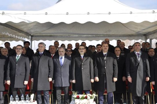 Bakan Dönmez: Sudan ve Özbekistan'da Maden Arama Ruhsatı Aldık
