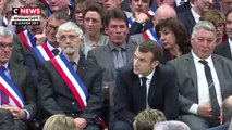 Emmanuel Macron regagne en popularité et entre en campagne pour les Européennes
