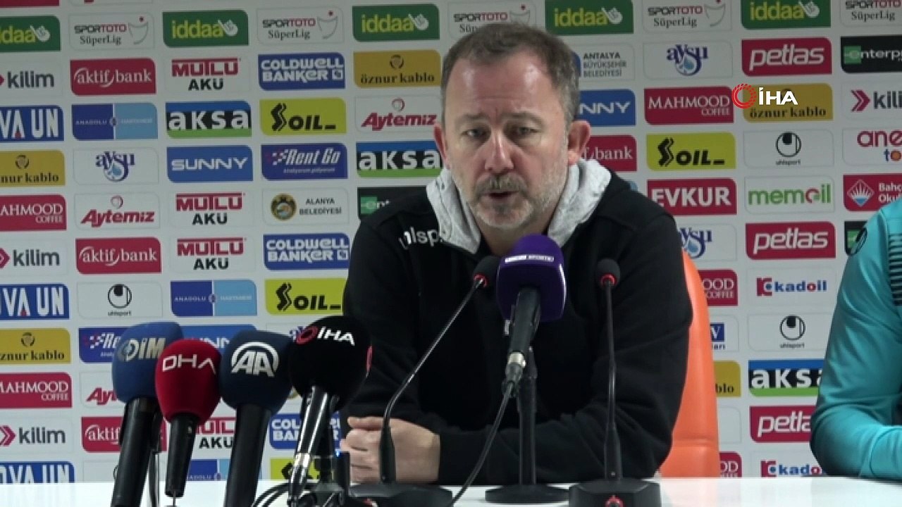Sergen Yalçın: ”Ligde ikinci yarıya başlangıcımız gayet iyi”