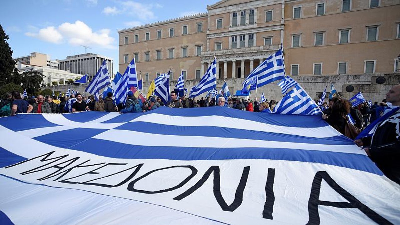 Συλλαλητήριο στο Σύνταγμα: Τι λένε οι πολίτες (...