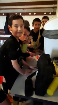 Le cri de guerre des U11 A après leur belle victoire face à Guilers !