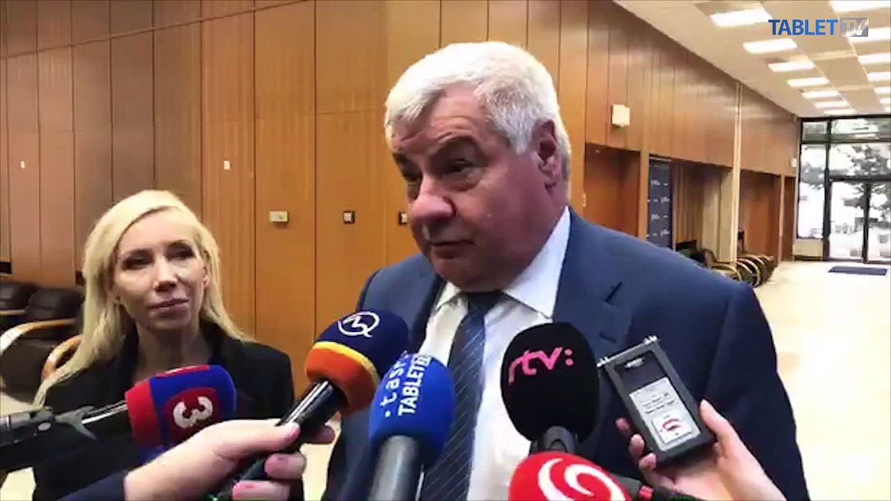 ZÁZNAM: Brífing ministra dopravy a výstavby SR Árpáda Érseka