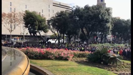 El comité de huelga del taxi de Barcelona amenaza con dimitir