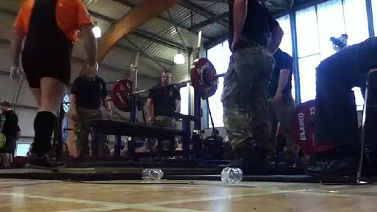 WDFPF WORLD FULL POWER 2018,142.5kg bench