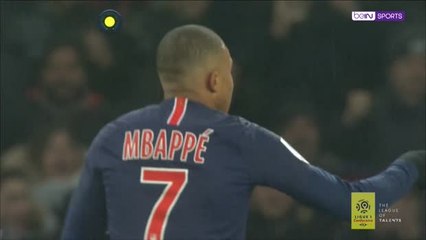 Mbappe Torehkan Hattrick Keduanya Musim Ini
