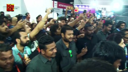 Salman Khan, Iulia Vantur Flex Their Muscles At The Gym In Mumbai