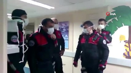 Yunus Polisi, Lösemili Çocuğun Hayalini Hasta Yatağında Gerçeğe Dönüştürdü