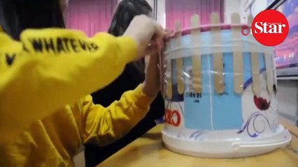 Öğrenciler ördükleri atkıları sınır birliklerinde görev yapan askerlere gönderdi