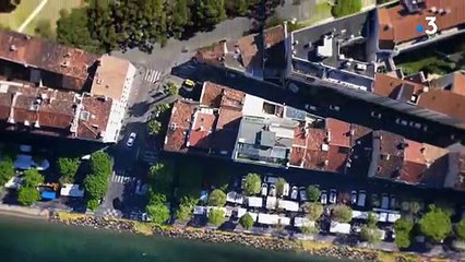 Regardez le lancement de "Dimanche en France", présenté par Jean-Baptiste Boursier, sur France 3 - VIDEO