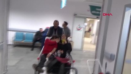 Aksaray Atletizmci Öğrencileri Taşıyan Minibüs Devrildi 17'si Öğrenci, 21 Yaralı