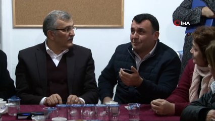 Murat Aydın’ın Kanlıca’daki seçim irtibat bürosu ziyaretinde renkli görüntüler oluştu