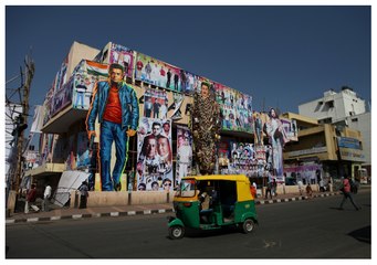 فيديو: دبلجة فيلم مصري إلى اللغة الهندية.. تعرفوا على العمل وأبطاله