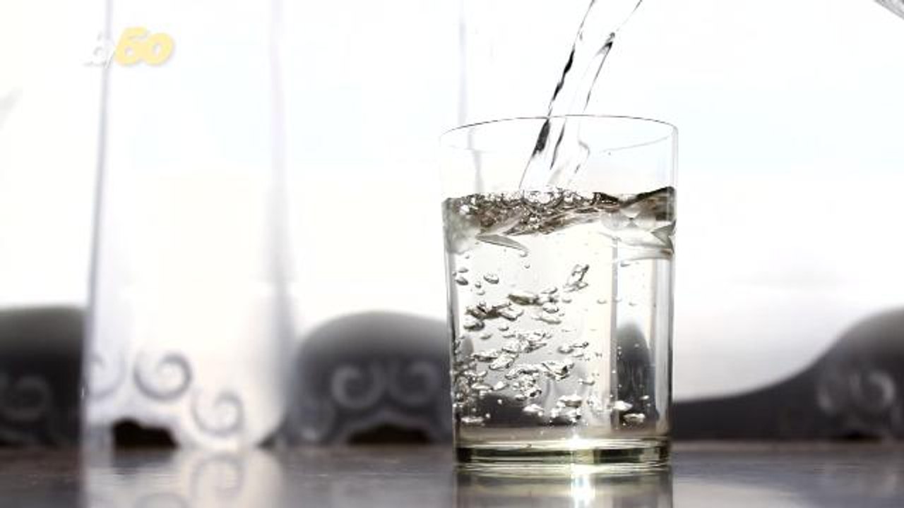 You're Drinking Water And STILL Dehydrated. What Gives?