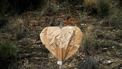 Még mindig nem értek el a kútba esett kisfiúhoz