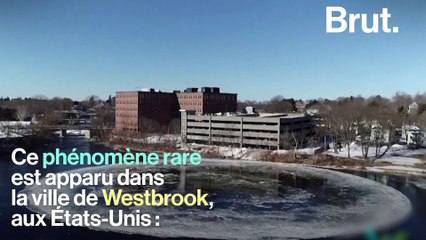 Un immense cercle de glace s'est formé dans une rivière américaine