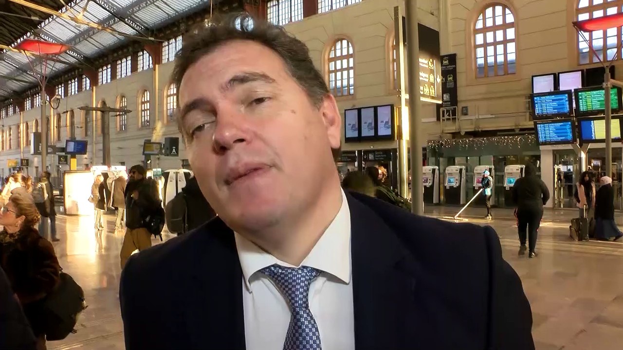 Philippe Tabarot défend l'action de la Région sur les TER.