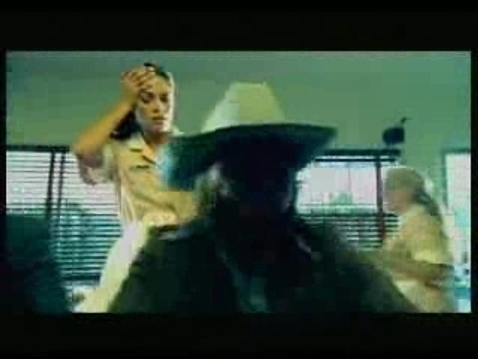 David Guetta - Love is Gone