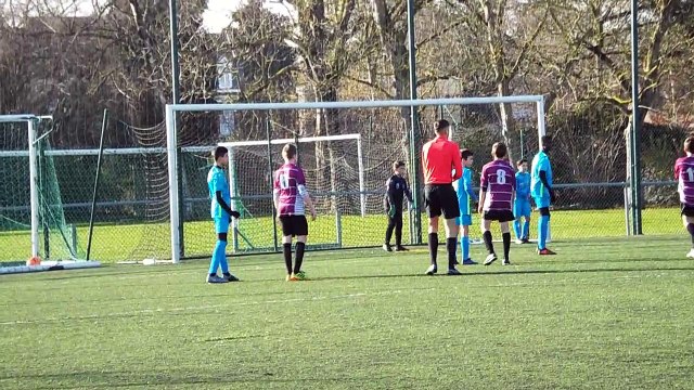 Championnat D1 U14. LAMBERSART - HELLEMMES : 4 - 2 (2-1)