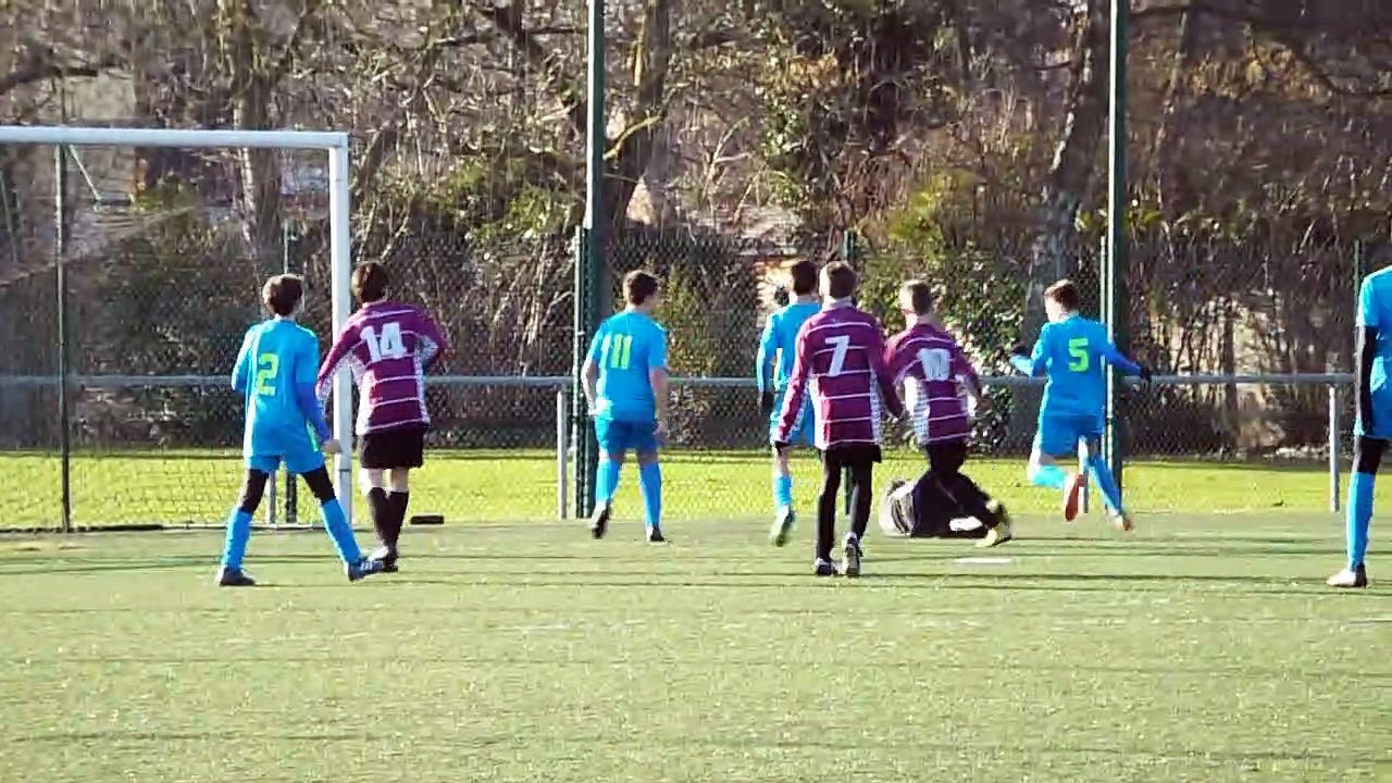 Championnat D1 U14.  LAMBERSART - HELLEMMES :  4 - 2  (2-1)